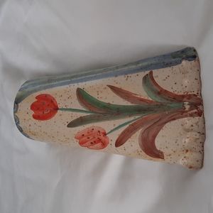 Italica ARS wall pocket vase hand painted